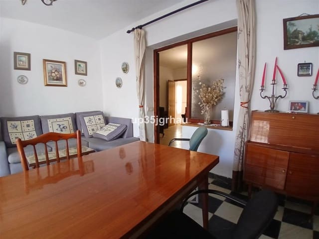 5 quarto Moradia para venda em Centro, Estepona - 1 495 000 € (Ref: 9540457)