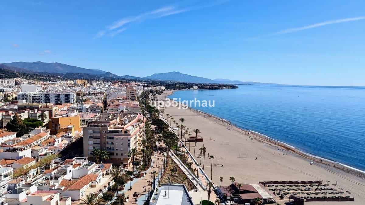 5 quarto Moradia para venda em Estepona - 1 495 000 € (Ref: 9540457)