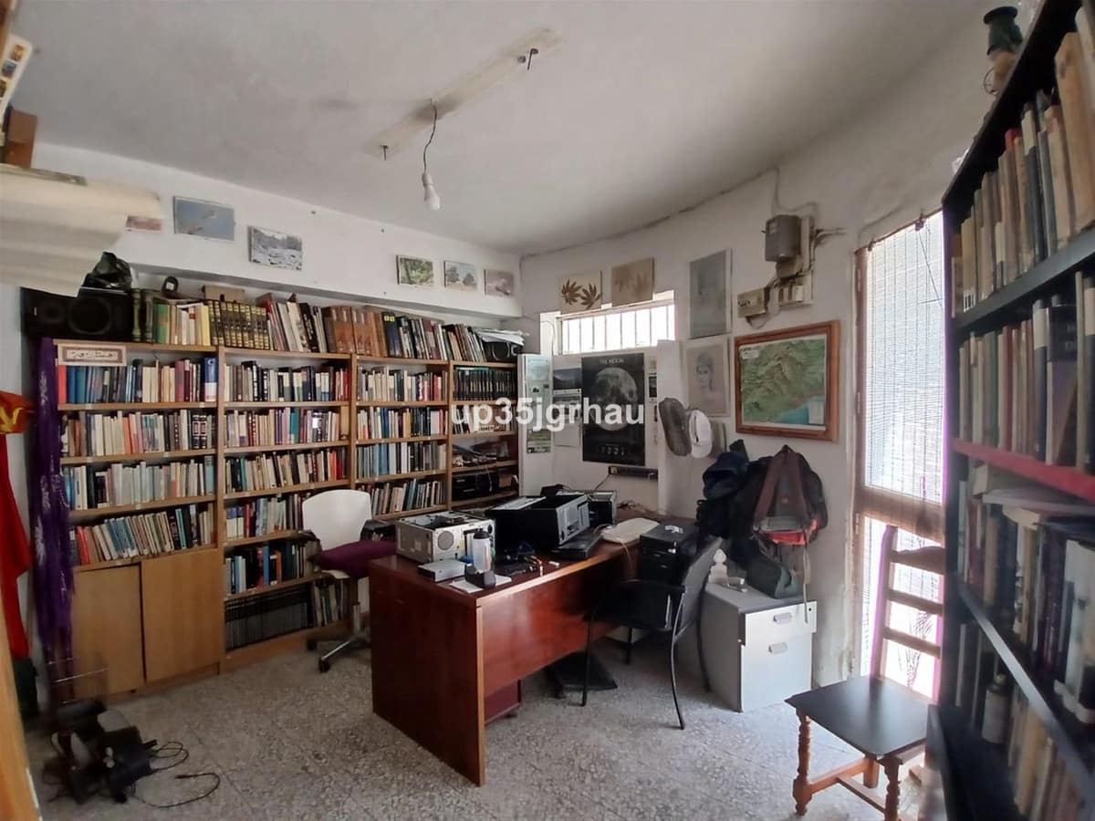 5 quarto Moradia para venda em Estepona - 1 495 000 € (Ref: 9540457)