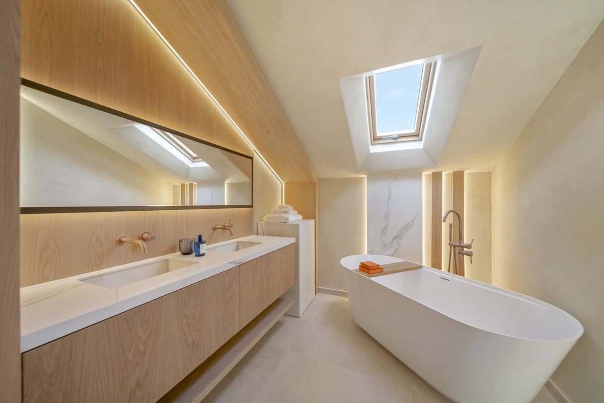 3 bedroom Townhouse for sale in Golden Mile with pool - € 1,495,000 (Ref: 9540461)