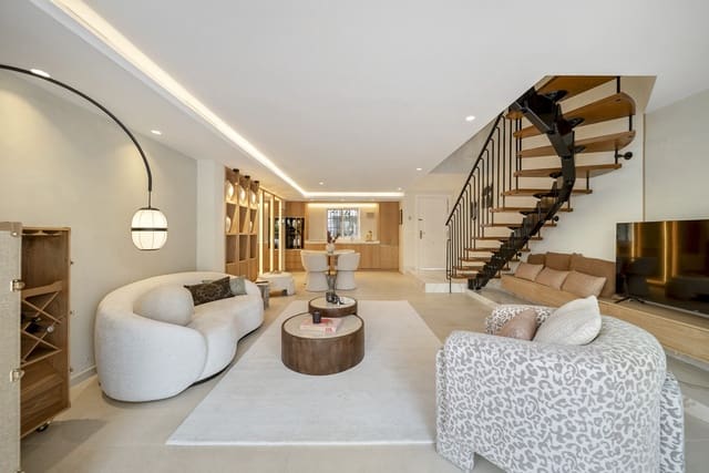 3 camera da letto Casa in vendita in Golden Mile, Marbella con piscina - 1.495.000 € (Rif: 9540461)