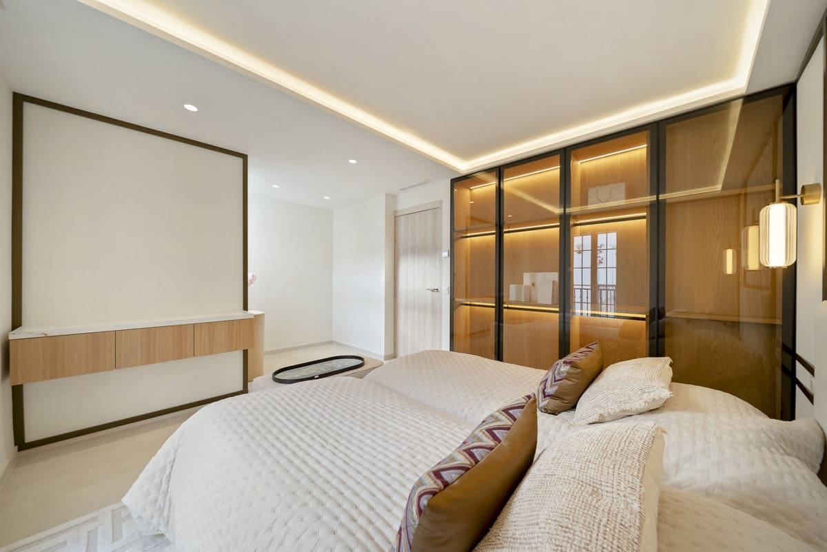 3 bedroom Townhouse for sale in Golden Mile with pool - € 1,495,000 (Ref: 9540461)