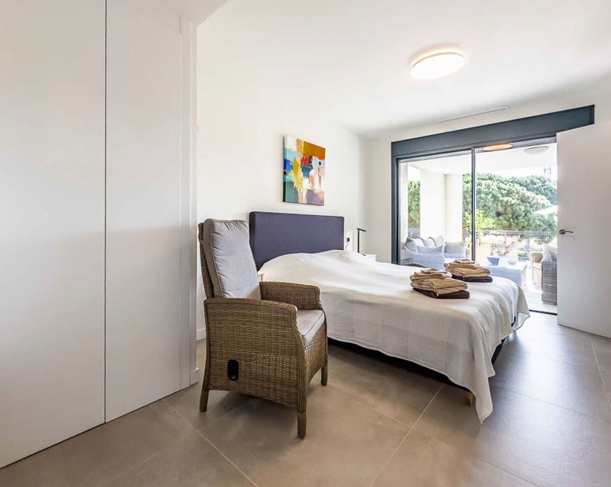 3 soveværelse Semi-Rækkehus til salg i Marbella med swimmingpool - € 1.495.000 (Ref: 9540462)