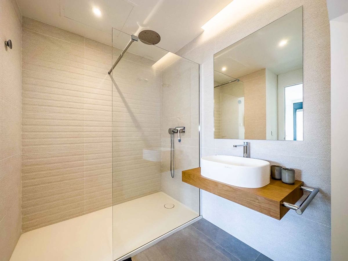 3 soveværelse Semi-Rækkehus til salg i Marbella med swimmingpool - € 1.495.000 (Ref: 9540462)