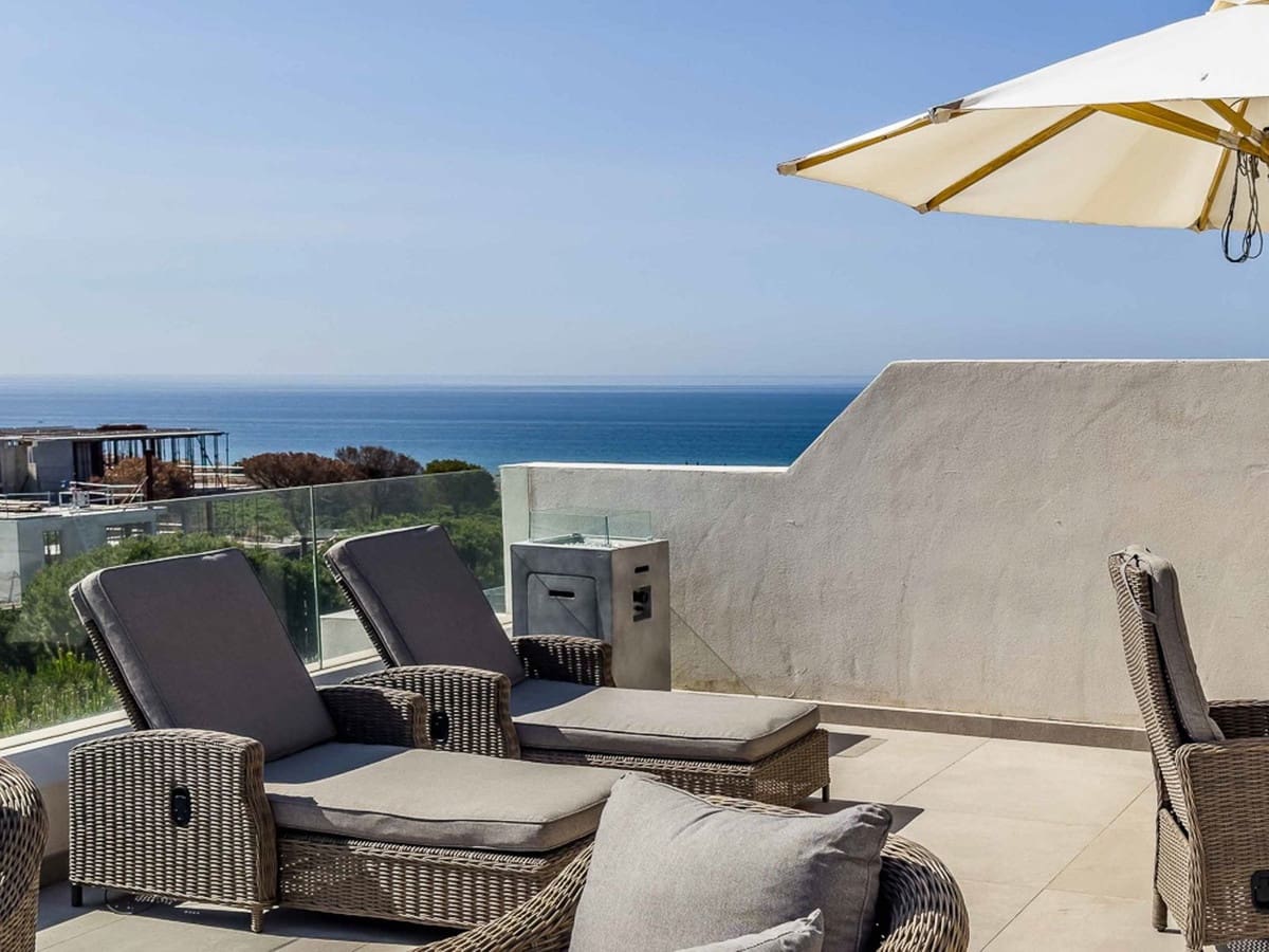 3 soveværelse Semi-Rækkehus til salg i Marbella med swimmingpool - € 1.495.000 (Ref: 9540462)