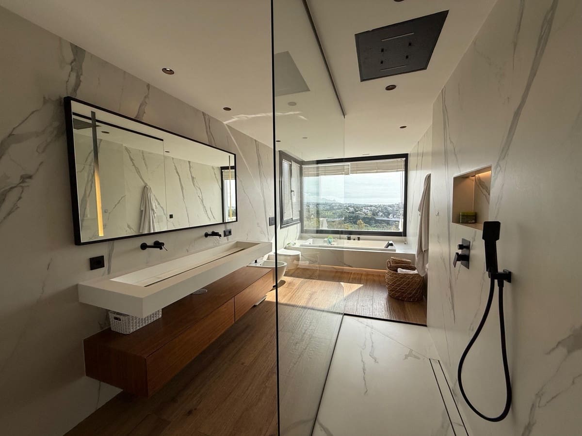 4 Zimmer Haus zu verkaufen in Benahavis mit Pool - 1.495.000 € (Ref: 9540464)