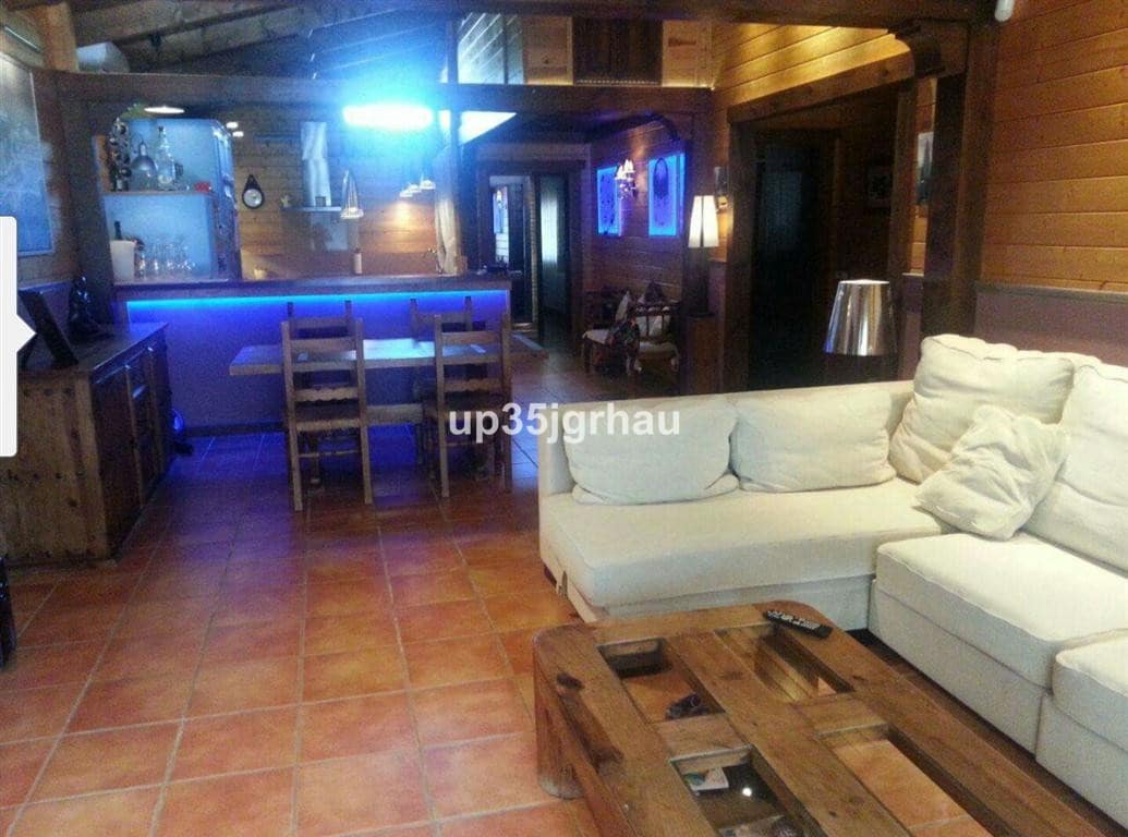 3 soverom Leilighet til salgs i Estepona med svømmebasseng garasje - € 1 499 900 (Ref: 9540469)