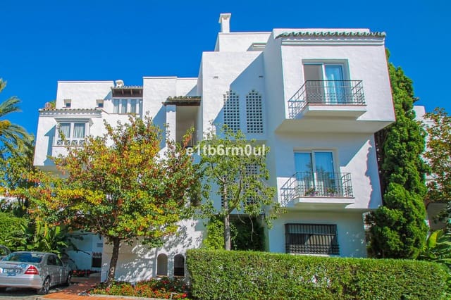 2 soverom Leilighet til salgs i Golden Mile, Marbella med svømmebasseng - € 1 500 000 (Ref: 9540470)
