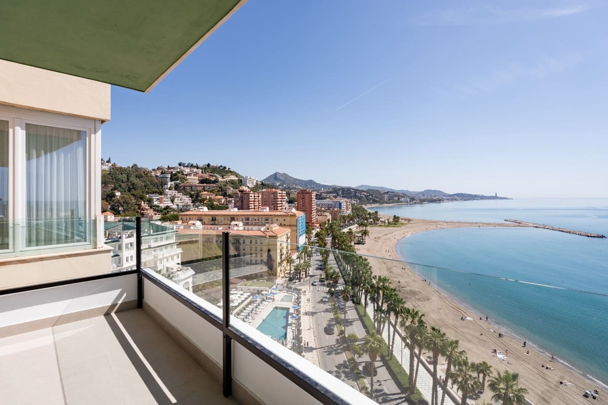 3 quarto Apartamento para venda em Malaga cidade - 1 500 000 € (Ref: 9540471)