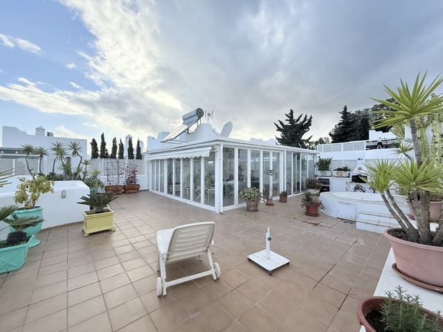 4 soverom Penthouse til salgs i Golden Mile, Marbella med svømmebasseng - € 1 500 000 (Ref: 9540473)