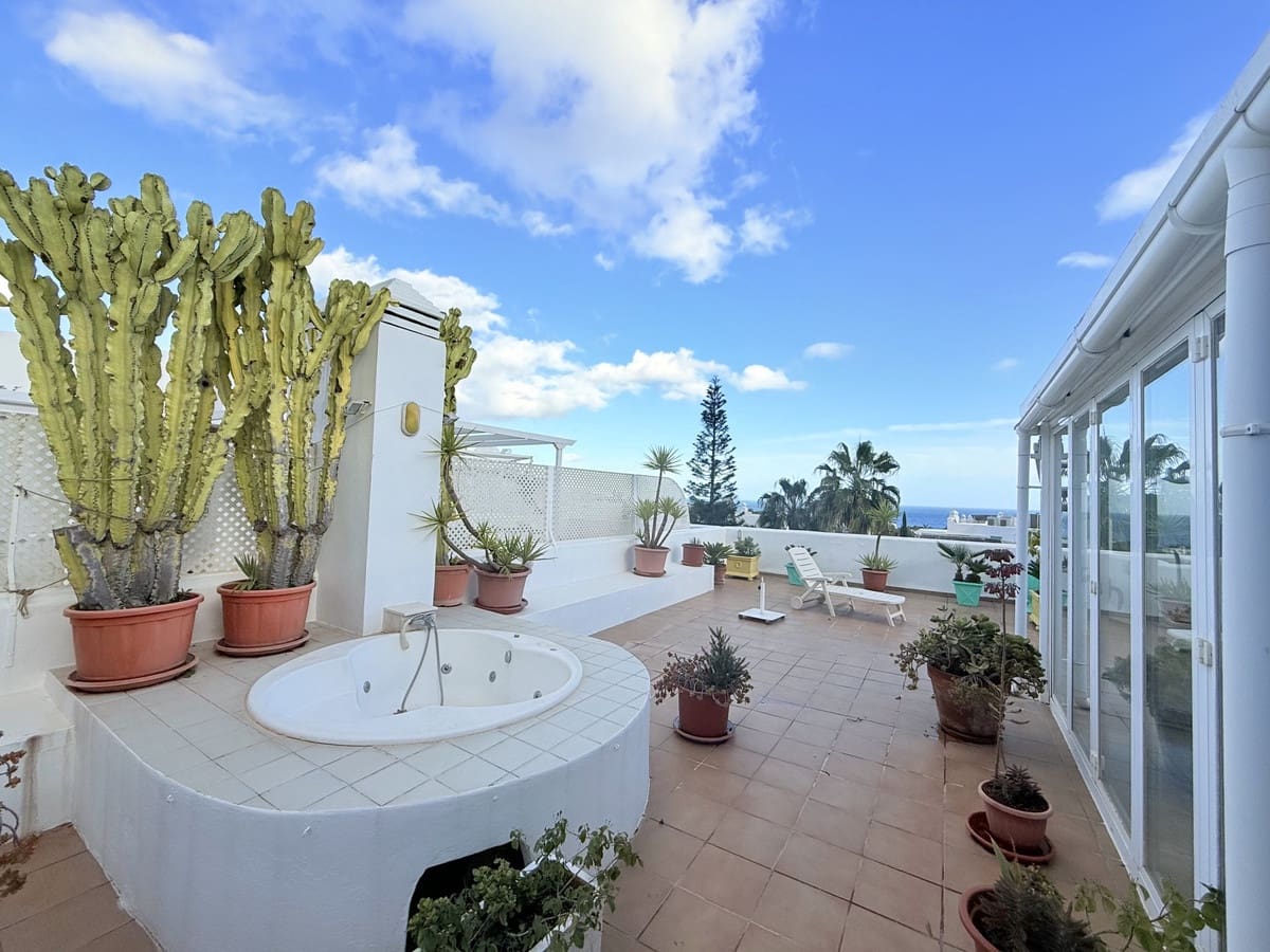 4 soverom Penthouse til salgs i Golden Mile med svømmebasseng - € 1 500 000 (Ref: 9540473)