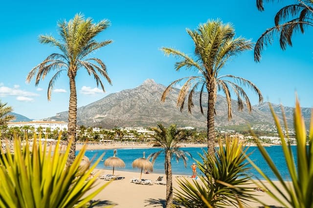 5 sypialnia Willa na sprzedaż w San Pedro de Alcántara Pueblo, Marbella z basenem - 1 500 000 € (Ref: 9540476)