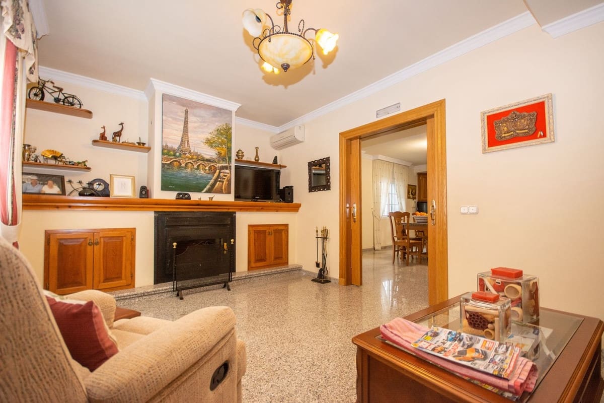 5 sovrum Villa till salu i Mijas med garage - 1 500 000 € (Ref: 9540477)