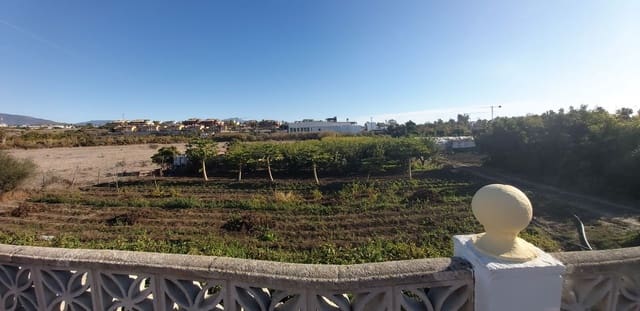 9 soveværelse Villa til salg i Cancelada, Estepona med swimmingpool - € 1.500.000 (Ref: 9540479)