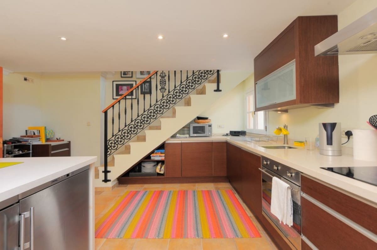 3 bedroom Townhouse for sale in Marbella - € 1,500,000 (Ref: 9540481)