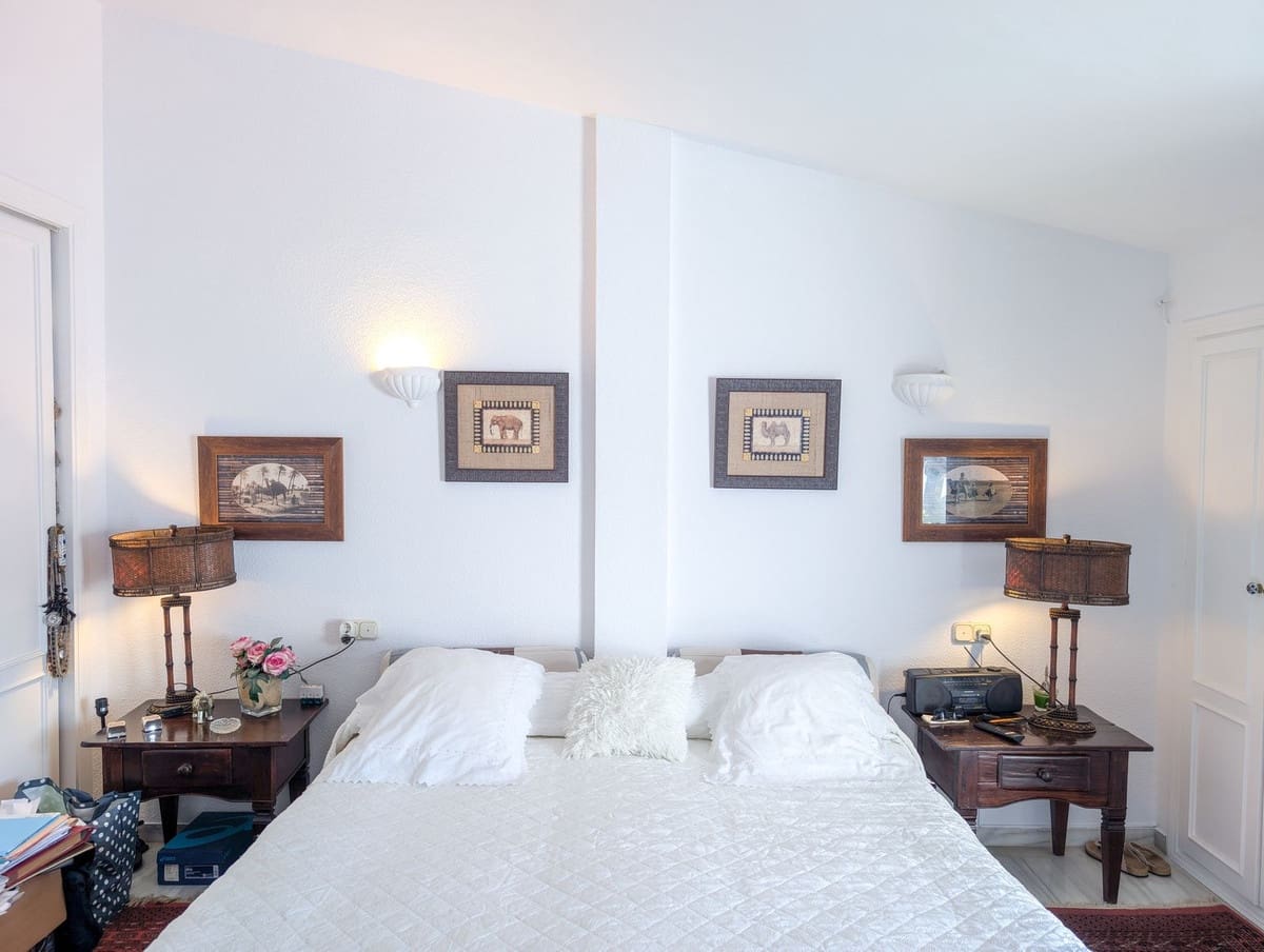 3 soveværelse Penthouse til salg i Marbella - € 725.000 (Ref: 9540483)