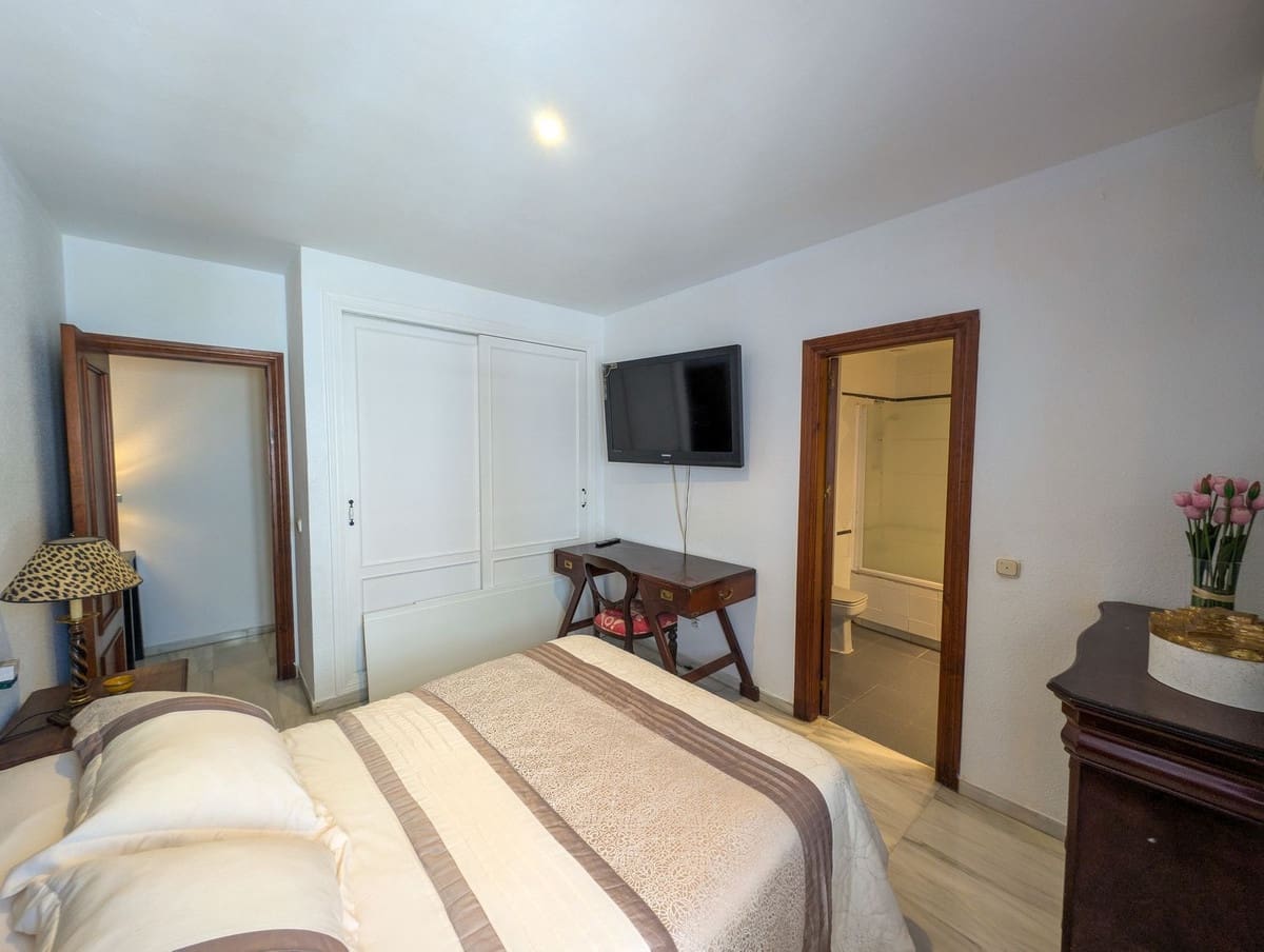 3 soveværelse Penthouse til salg i Marbella - € 725.000 (Ref: 9540483)