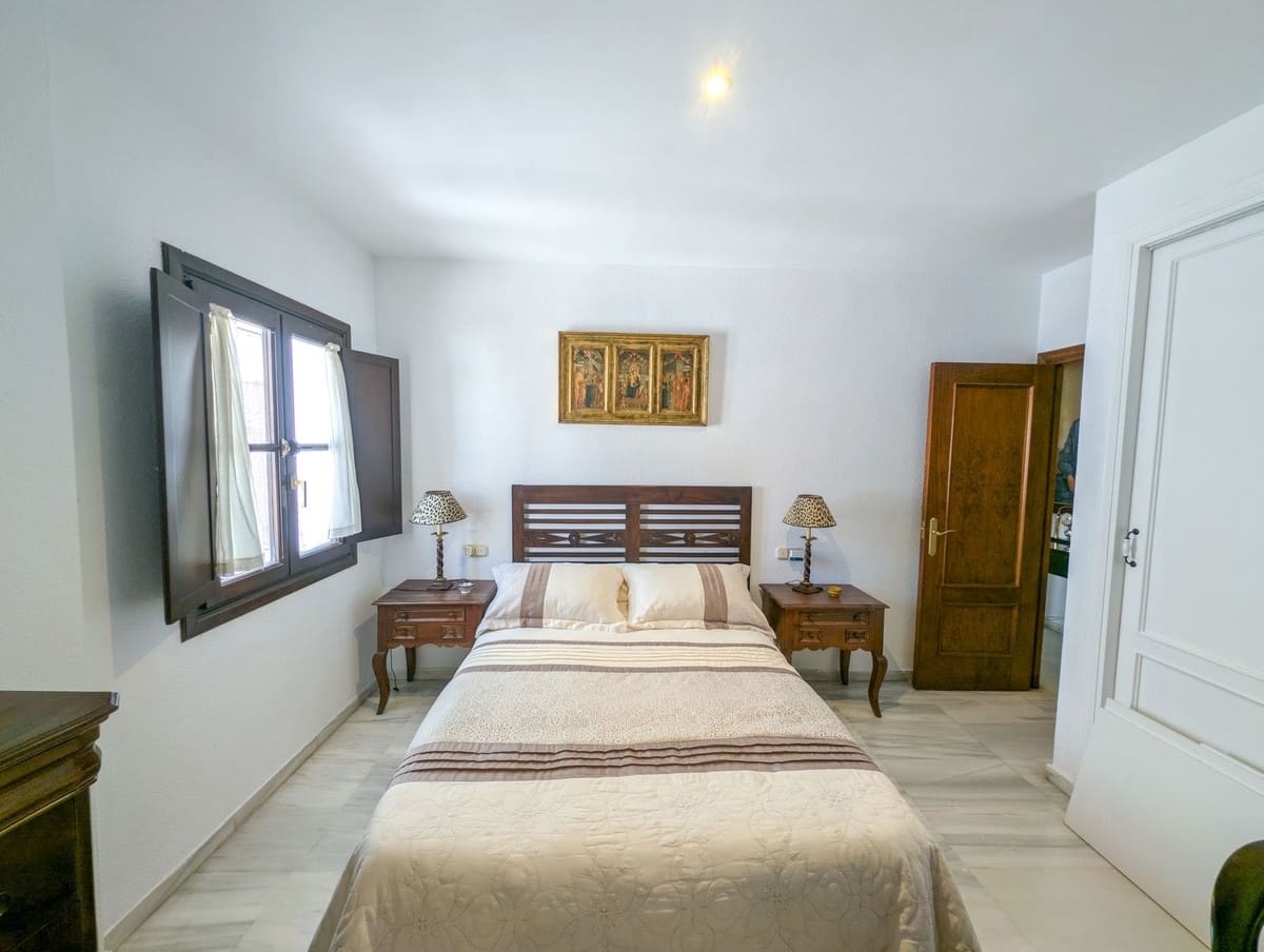 3 soveværelse Penthouse til salg i Marbella - € 725.000 (Ref: 9540483)