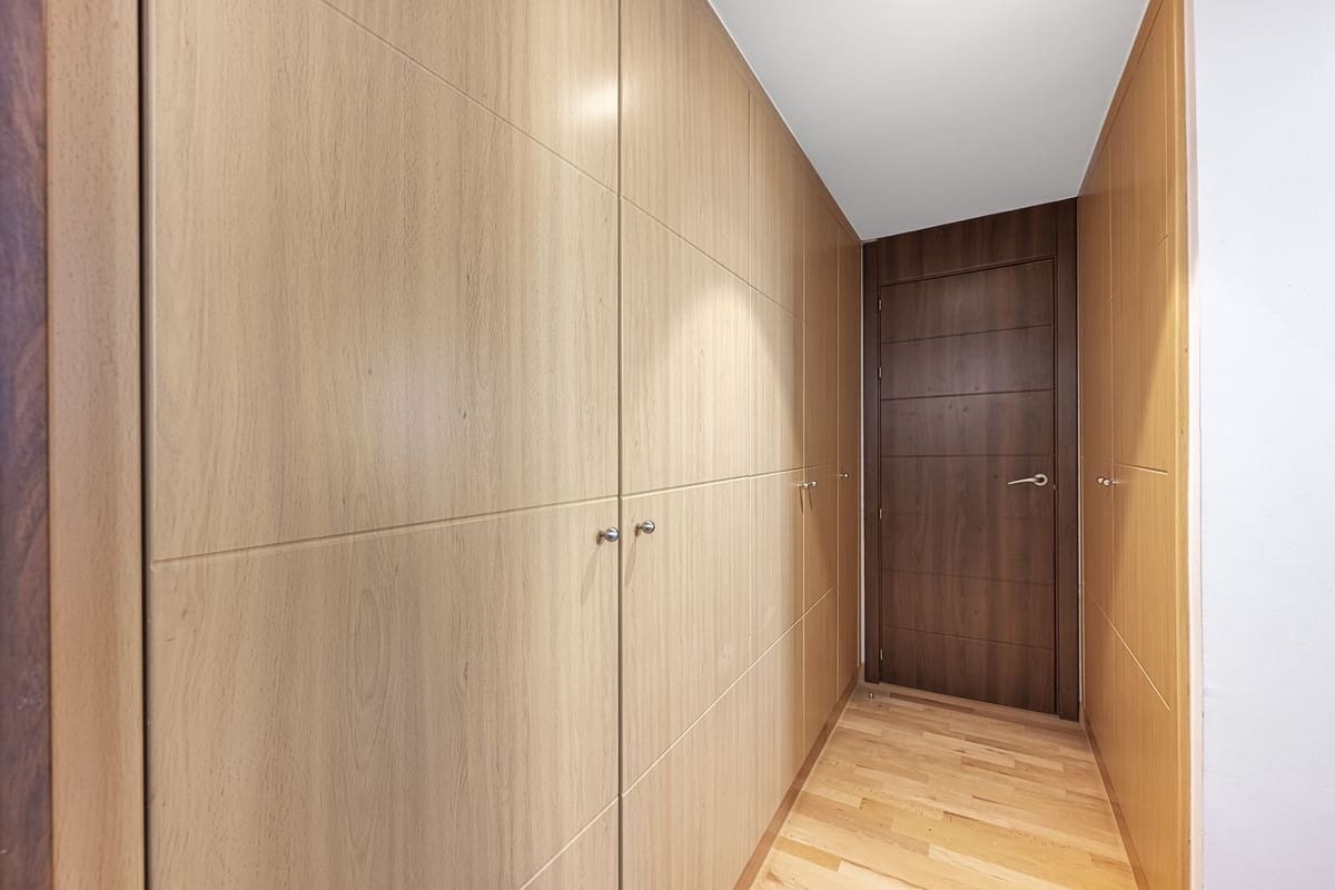 5 bedroom Penthouse for sale in La Cala de Mijas with pool - € 739,000 (Ref: 9540484)