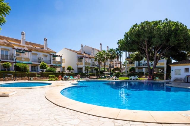 Ático de 3 habitaciones en Marbesa, Marbella en venta con piscina - 749.990 € (Ref: 9540485)