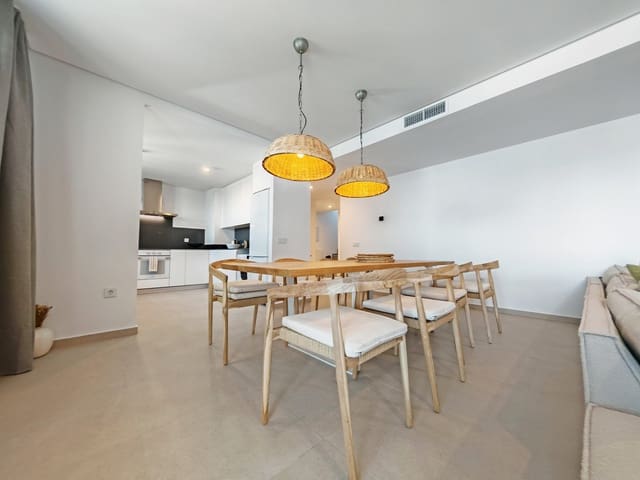 4 makuuhuone Kattohuoneisto myytävänä paikassa Centro, Estepona mukana uima-altaan - 750 000 € (Ref: 9540487)