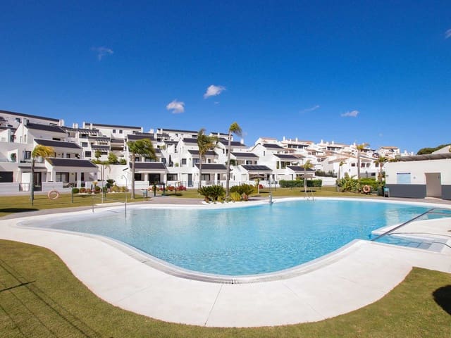 4 makuuhuone Kattohuoneisto myytävänä paikassa Centro, Estepona mukana uima-altaan - 750 000 € (Ref: 9540487)