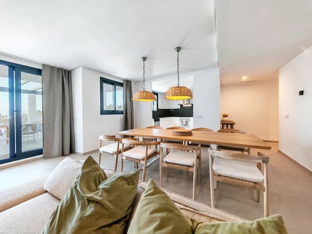 4 makuuhuone Kattohuoneisto myytävänä paikassa Centro, Estepona mukana uima-altaan - 750 000 € (Ref: 9540487)