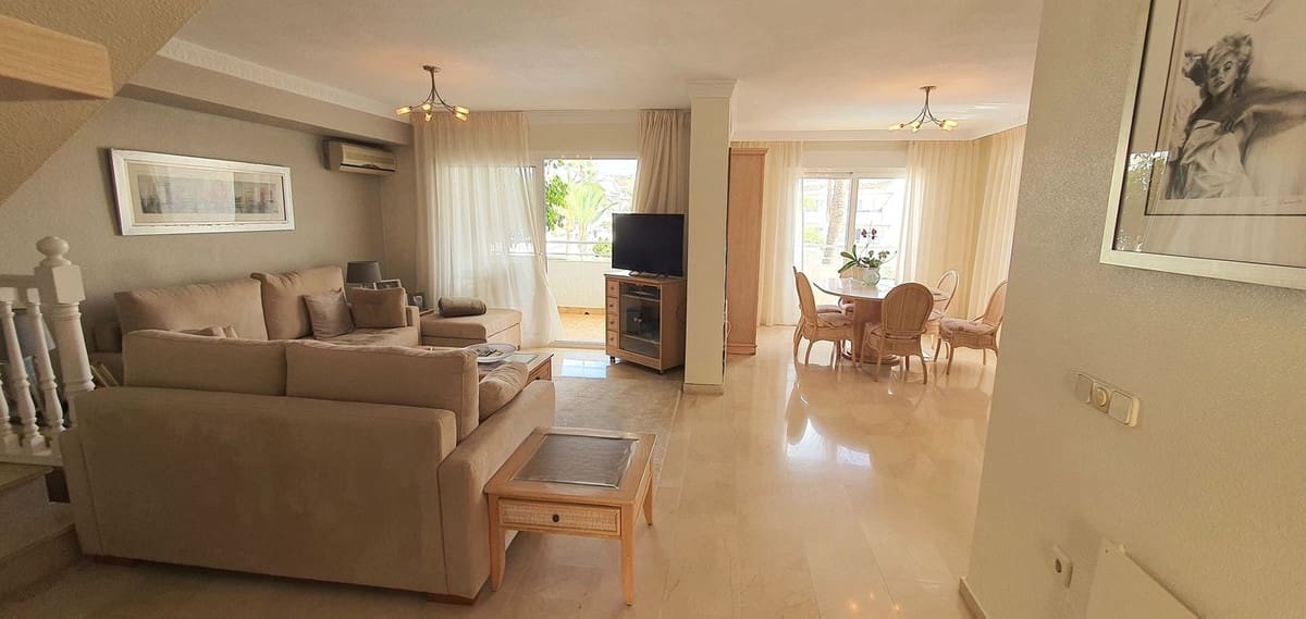 3 soveværelse Penthouse til salg i Marbesa med swimmingpool garage - € 825.000 (Ref: 9540491)