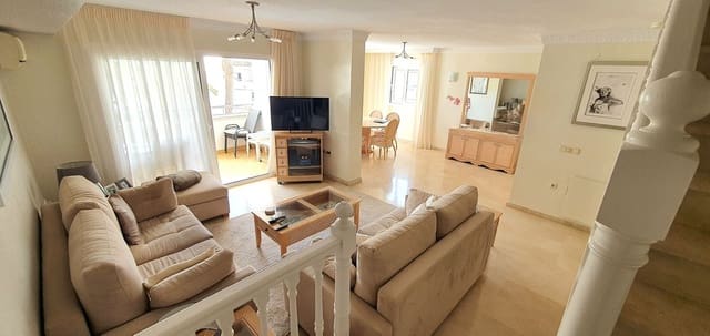 3 soveværelse Penthouse til salg i Marbesa, Marbella med swimmingpool garage - € 825.000 (Ref: 9540491)