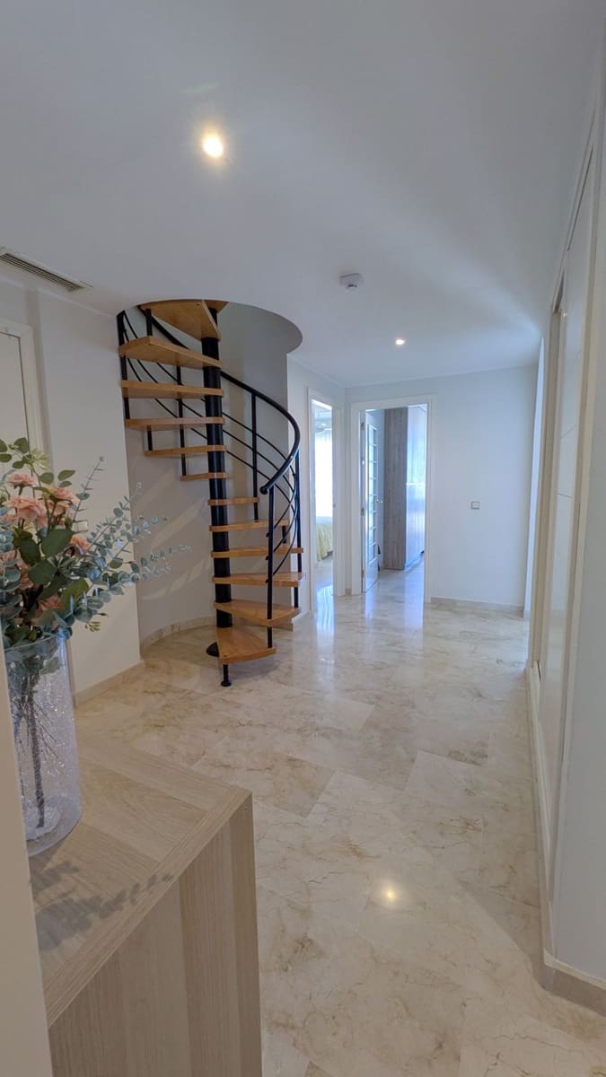 3 Zimmer Penthouse zu verkaufen in Estepona - 850.000 € (Ref: 9540493)