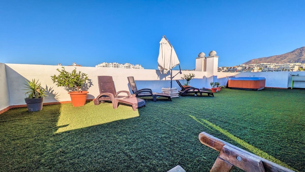 3 Zimmer Penthouse zu verkaufen in Estepona - 850.000 € (Ref: 9540493)