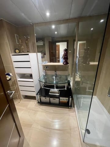 3 slaapkamer Penthouse te koop in Centro, Estepona met zwembad garage - € 950.000 (Ref: 9540500)