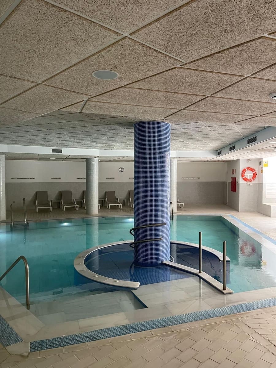 3 makuuhuone Kattohuoneisto myytävänä paikassa Estepona mukana uima-altaan 
autotalli - 950 000 € (Ref: 9540500)