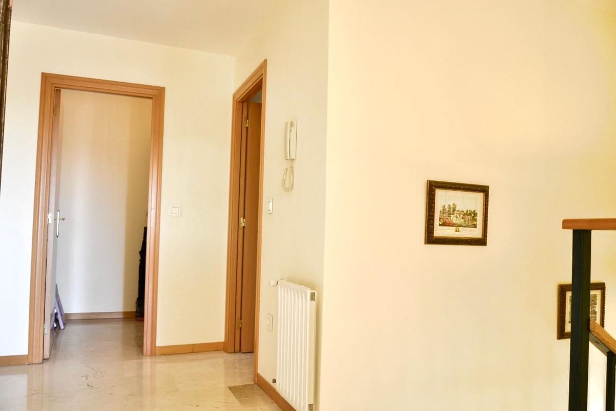 4 soveværelse Penthouse til salg i Guadalmina med swimmingpool garage - € 950.000 (Ref: 9540502)