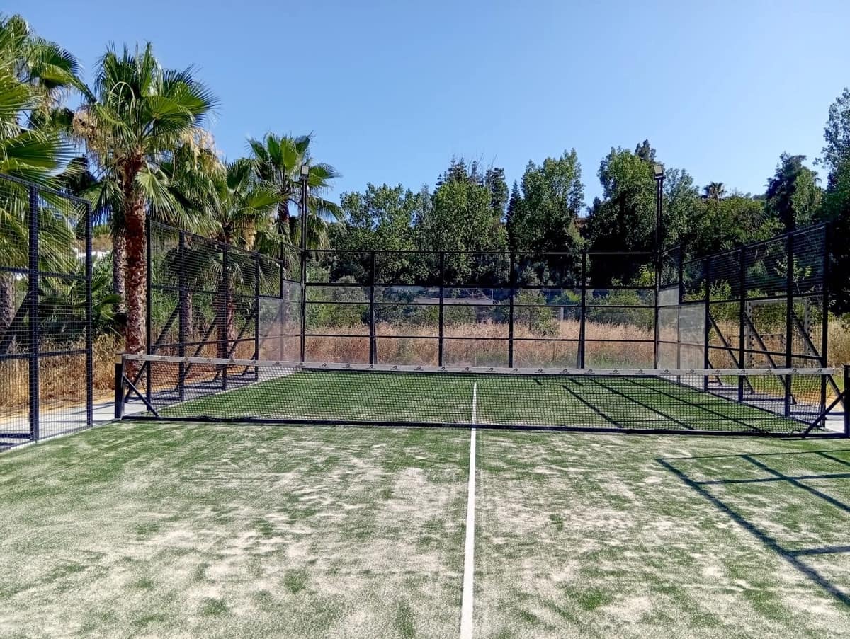 6 soveværelse Finca/Landehus til salg i Alhaurin de la Torre med swimmingpool - € 999.000 (Ref: 9540509)