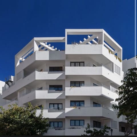 4 makuuhuone Kattohuoneisto myytävänä paikassa Centro, Estepona mukana uima-altaan 
autotalli - 1 000 000 € (Ref: 9540510)