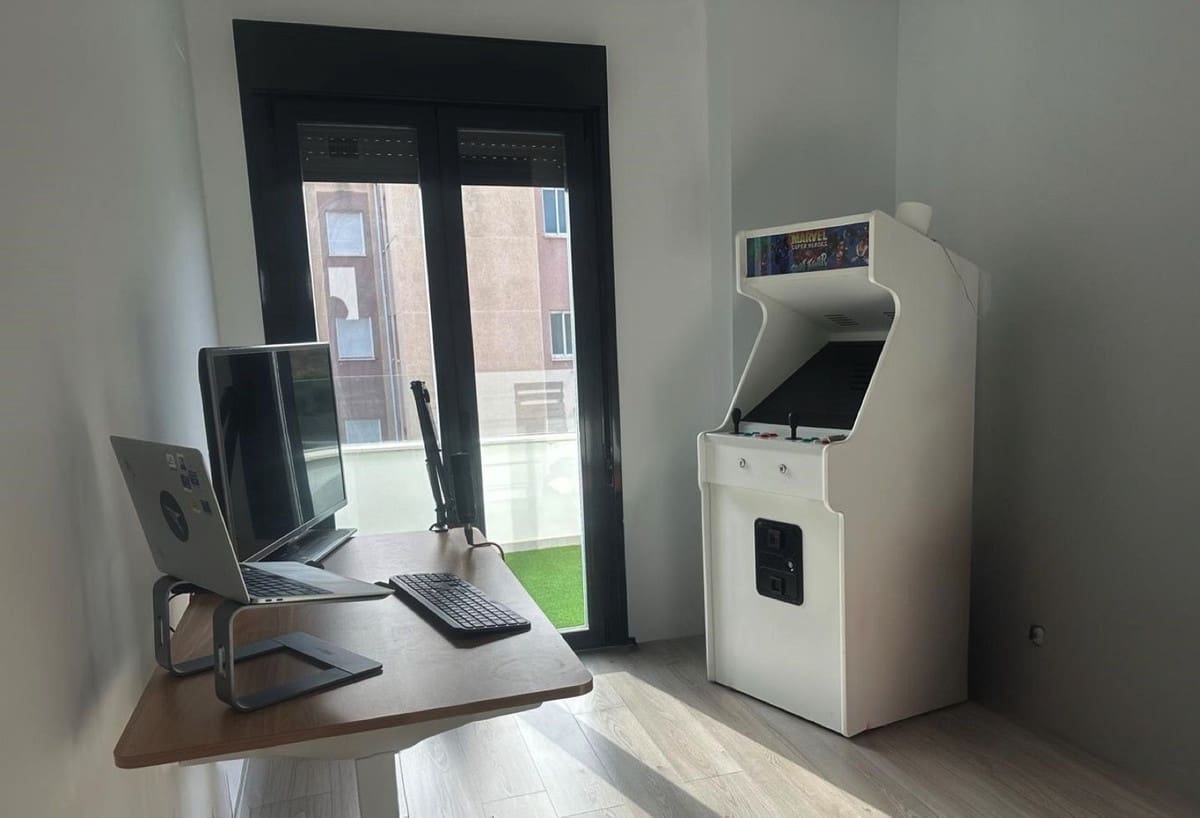 4 bedroom Penthouse for sale in Estepona with pool garage - € 1,000,000 (Ref: 9540510)