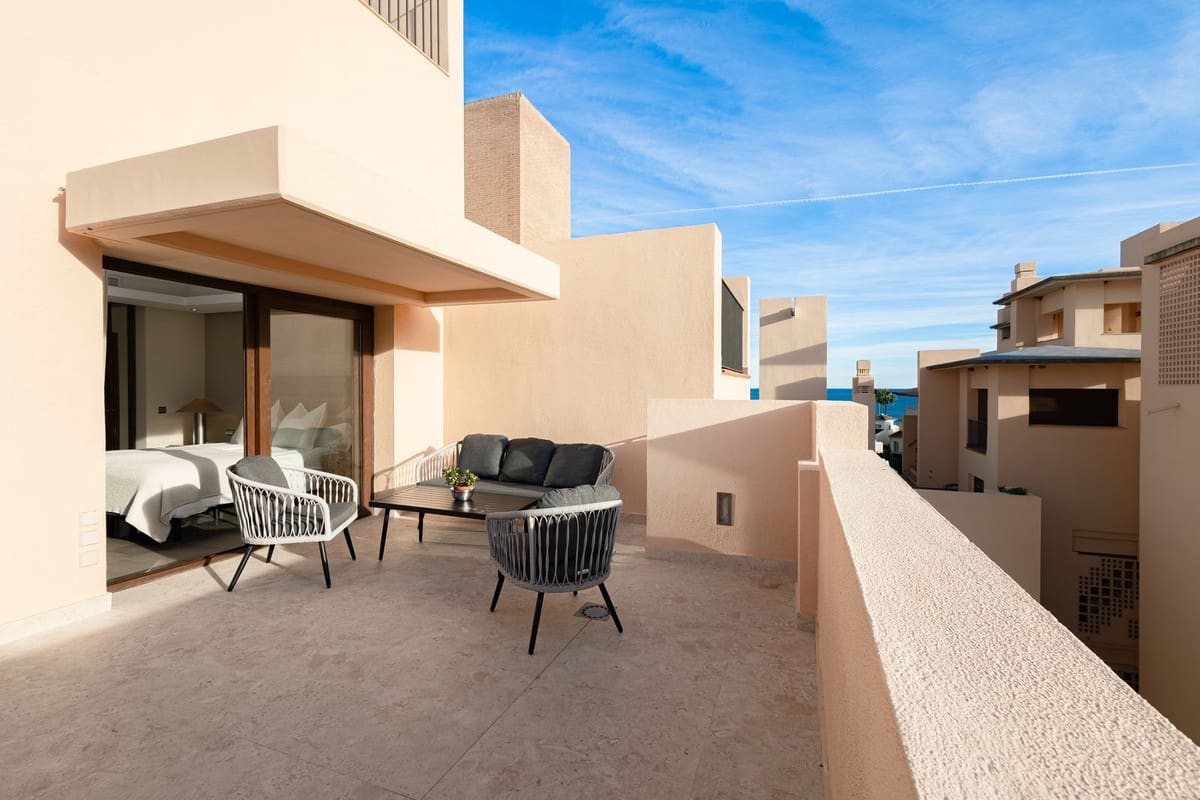 4 slaapkamer Penthouse te koop in Cancelada met zwembad - € 1.050.000 (Ref: 9540511)