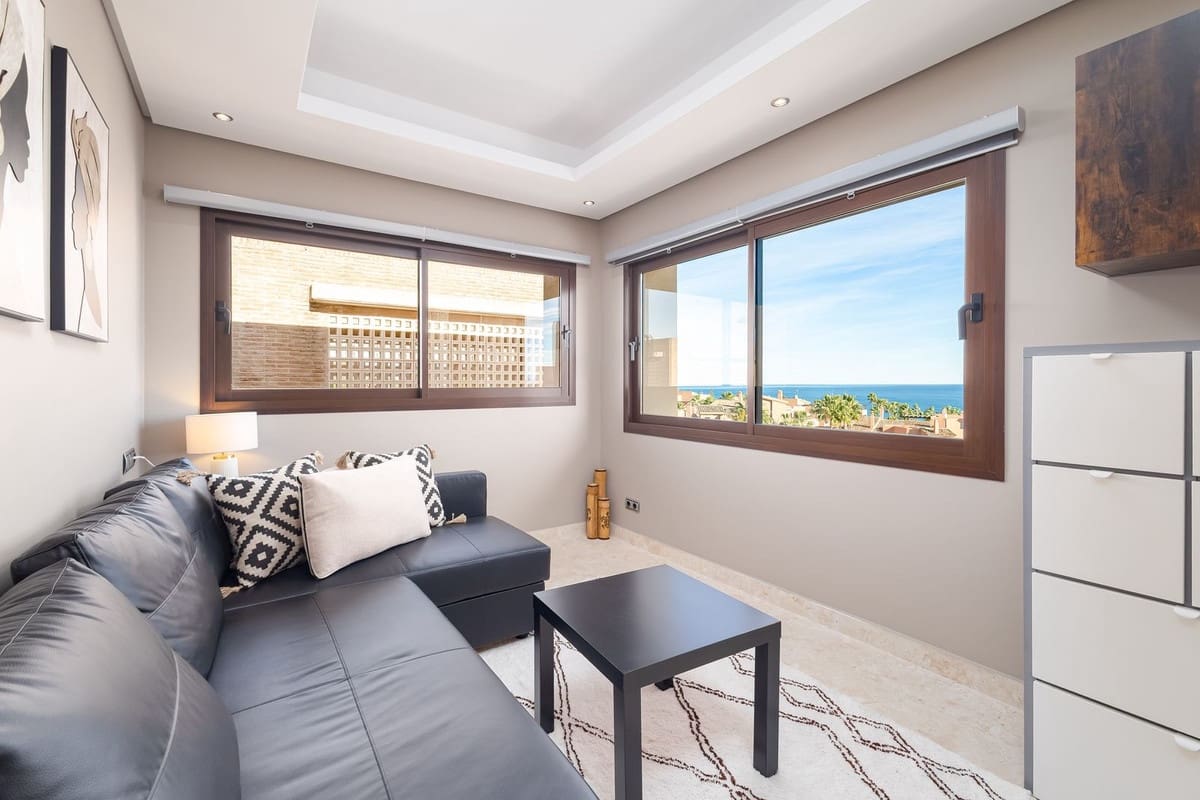 4 slaapkamer Penthouse te koop in Cancelada met zwembad - € 1.050.000 (Ref: 9540511)