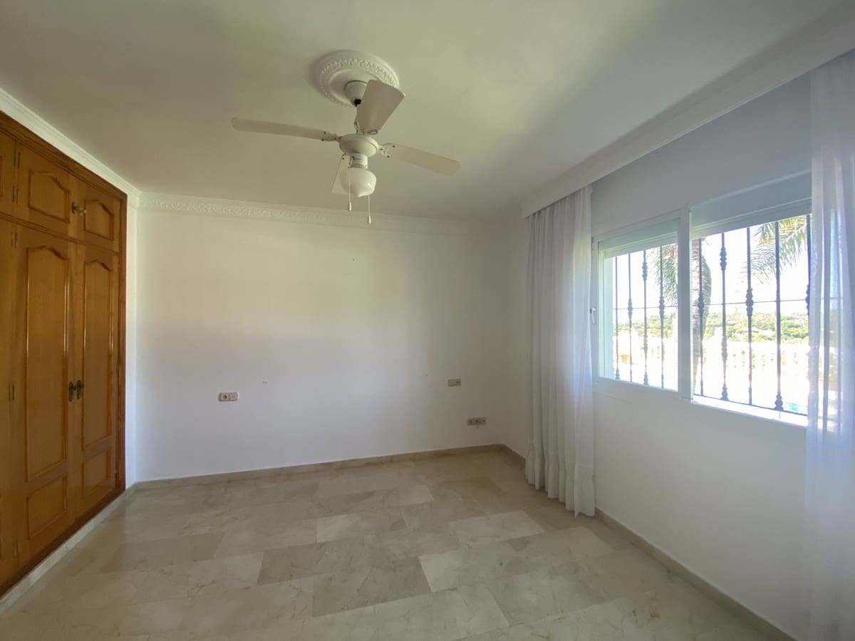 3 bedroom Villa for sale in El Velerin with pool - € 1,075,000 (Ref: 9540513)