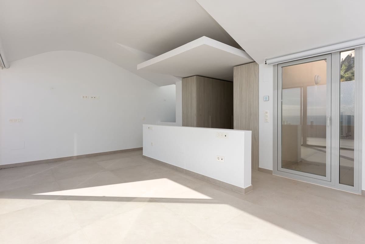 3 soveværelse Penthouse til salg i Benalmadena - € 1.079.000 (Ref: 9540514)