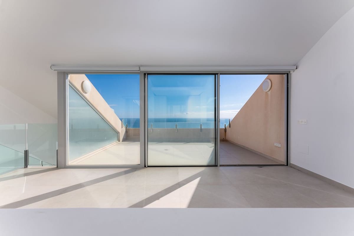 3 soveværelse Penthouse til salg i Benalmadena - € 1.079.000 (Ref: 9540514)