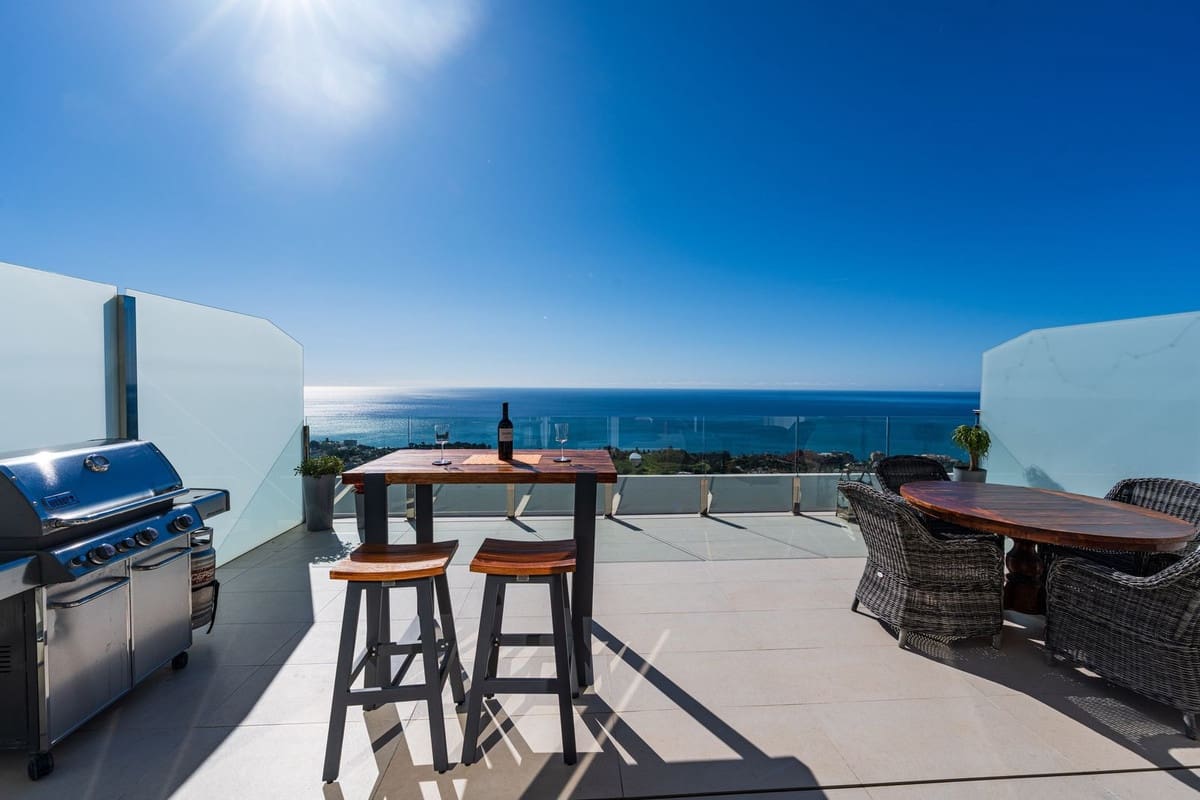 3 soveværelse Penthouse til salg i Benalmadena med swimmingpool garage - € 1.095.000 (Ref: 9540515)