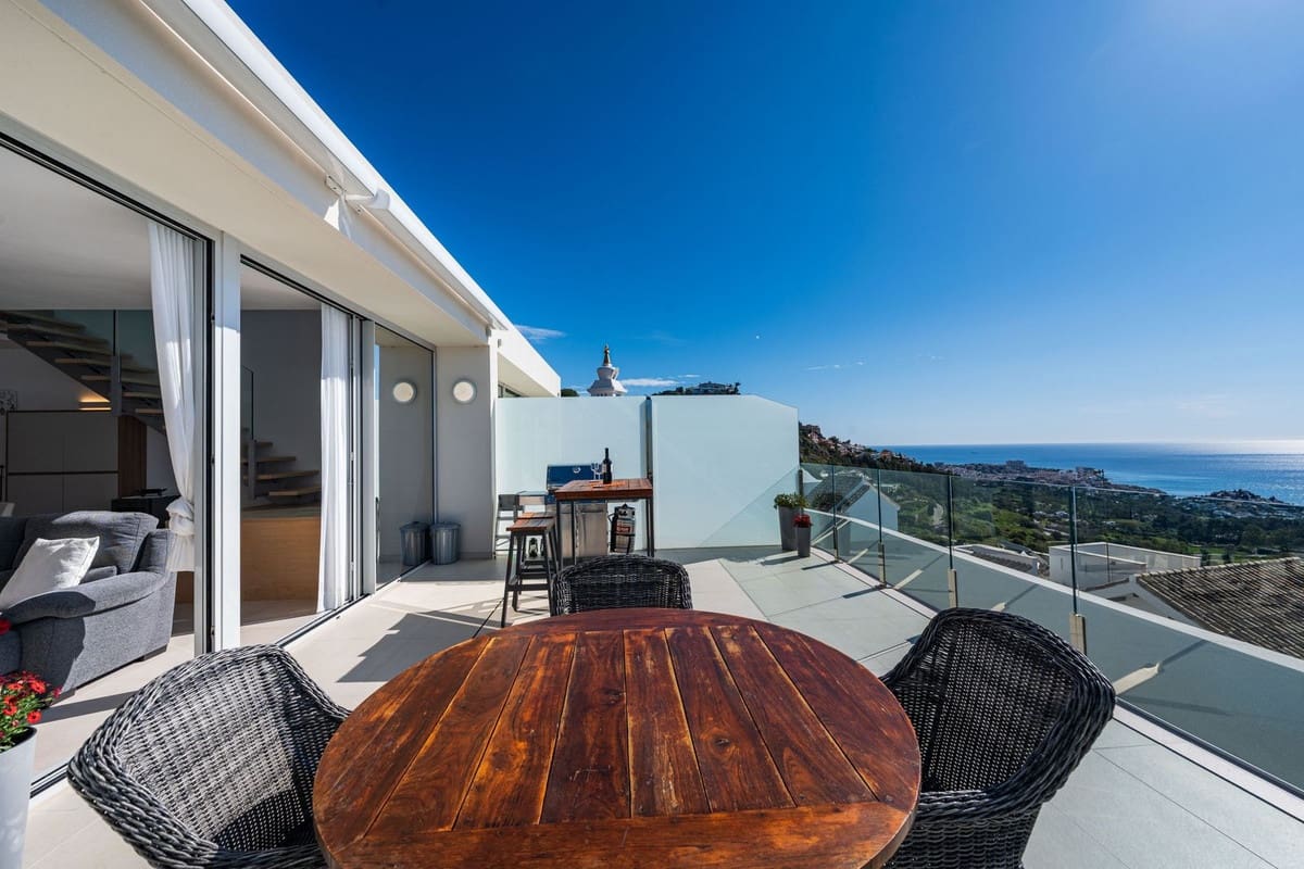 3 soveværelse Penthouse til salg i Benalmadena med swimmingpool garage - € 1.095.000 (Ref: 9540515)