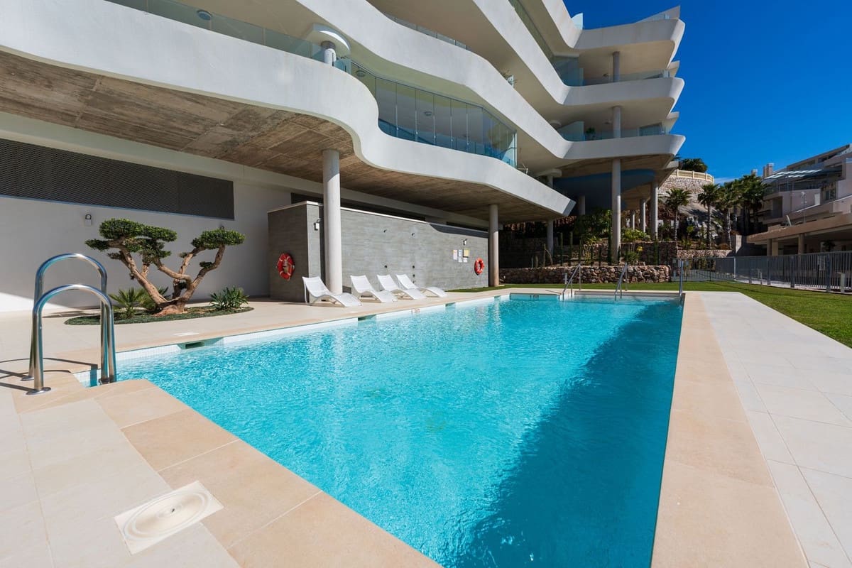3 soveværelse Penthouse til salg i Benalmadena med swimmingpool garage - € 1.095.000 (Ref: 9540515)