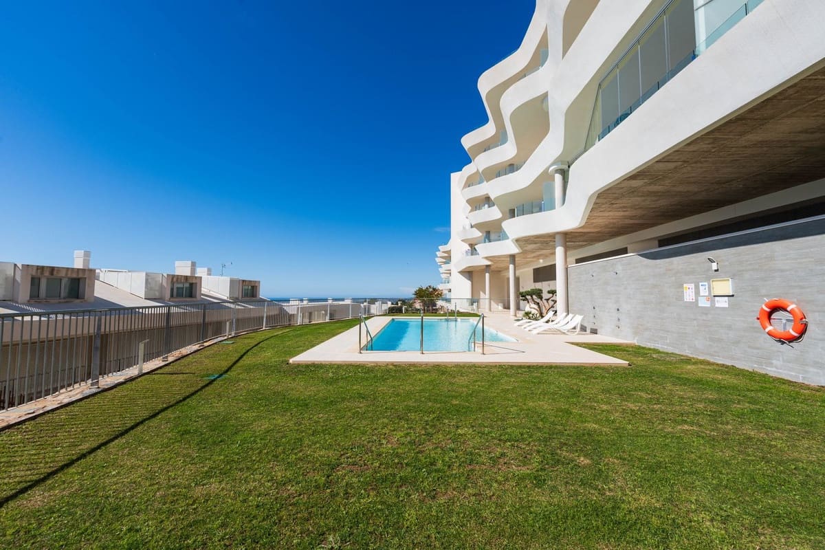 3 soveværelse Penthouse til salg i Benalmadena med swimmingpool garage - € 1.095.000 (Ref: 9540515)