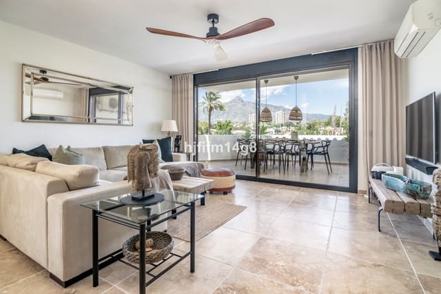 3 soverom Penthouse til salgs i La Dama de Noche - La Alzambra, Marbella med svømmebasseng - € 1 095 000 (Ref: 9540518)