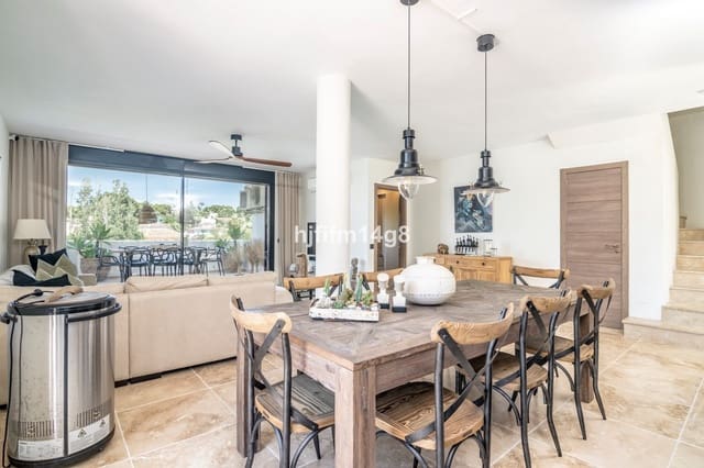 3 soverom Penthouse til salgs i La Dama de Noche - La Alzambra, Marbella med svømmebasseng - € 1 095 000 (Ref: 9540518)