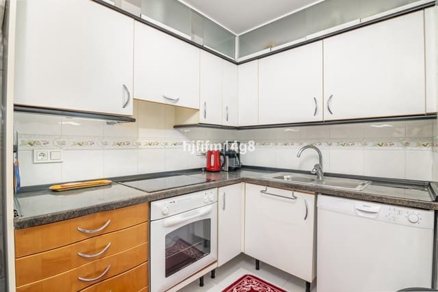 3 chambre Penthouse à vendre à La Dama de Noche - La Alzambra, Marbella avec piscine - 1 150 000 € (Ref: 9540520)