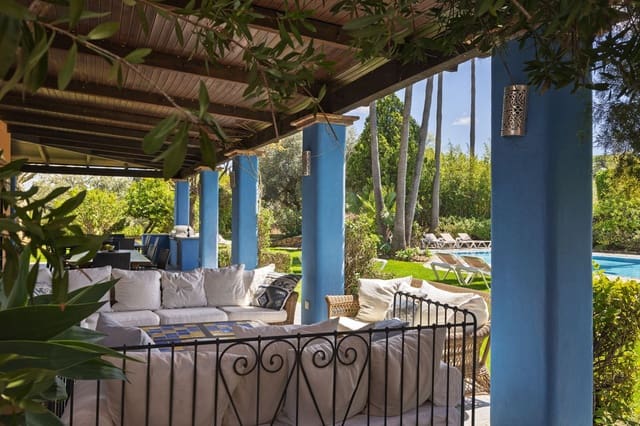 9 makuuhuone Maalaistalo myytävänä paikassa Alhaurín el Grande mukana uima-altaan - 1 150 000 € (Ref: 9540525)